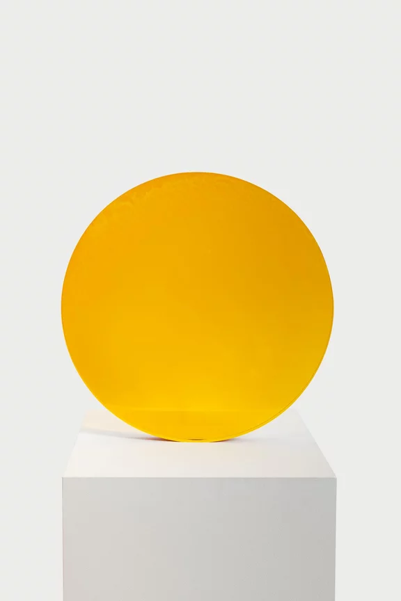 De Wain Valentine — Amber to Gold Circle