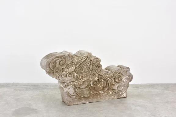 Thu-Van Tran — Holding Up the Immaterial #2