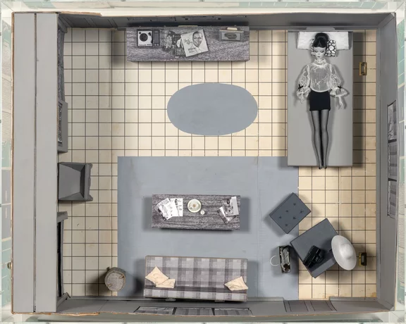 Laurie Simmons — Deep Photos: Black & White/Barbie Dream House (Barbie)